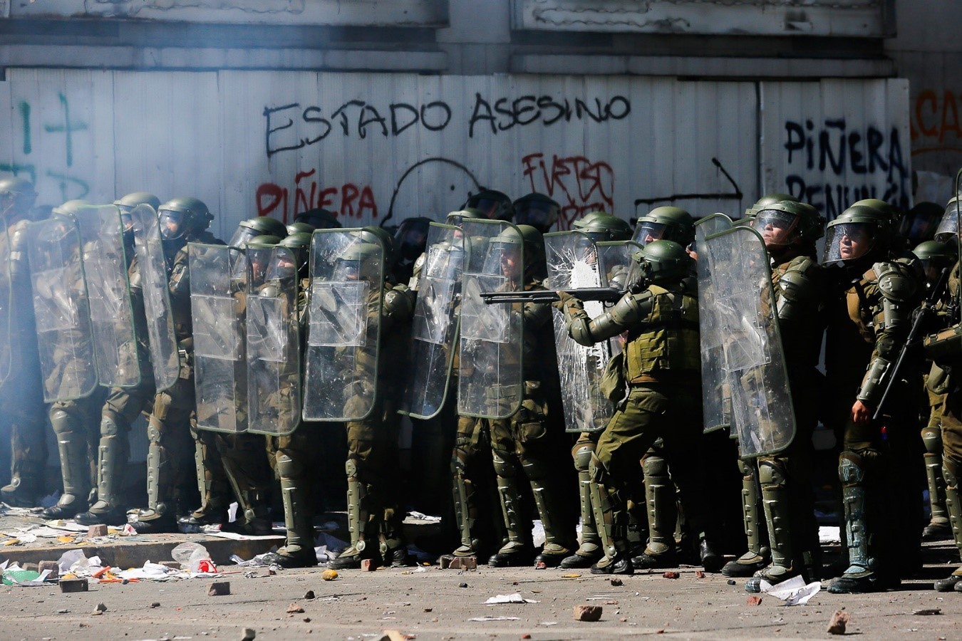 Carabineros_manifestación Estallido Social 18 de octubre