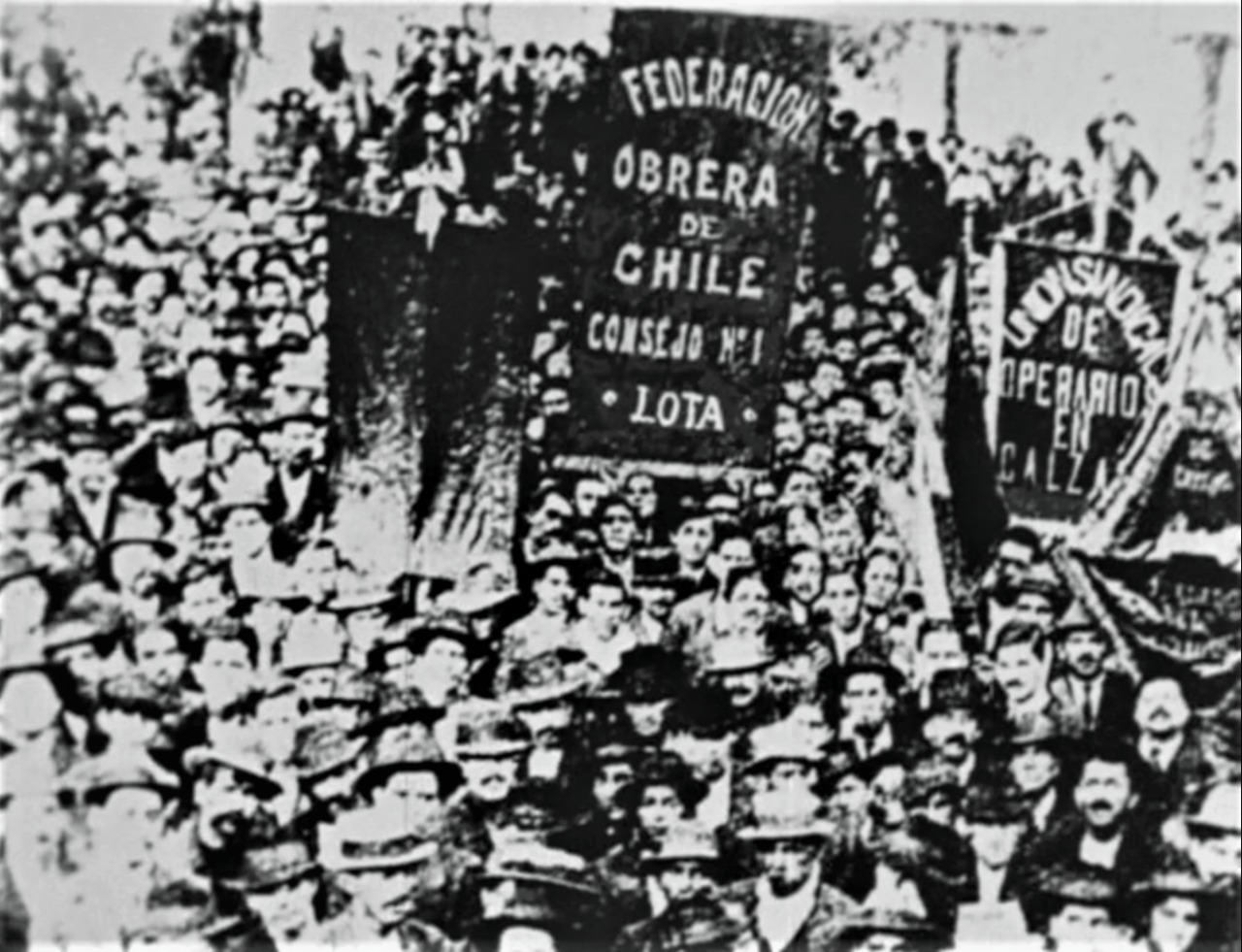 Manifestación de la Federación Obrera de Chile en Lota