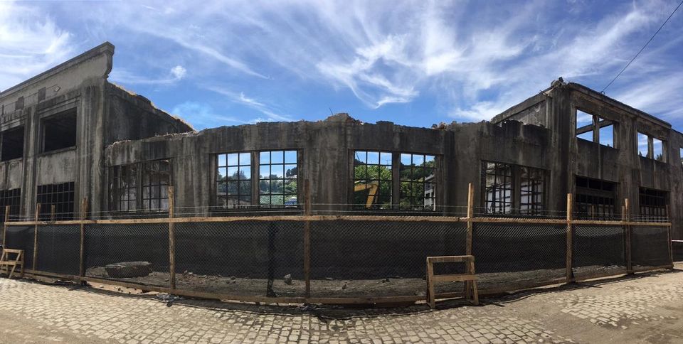 Demolición de FIAP. Extraída de Consejo comunal para el Patrimonio - Tomé 
