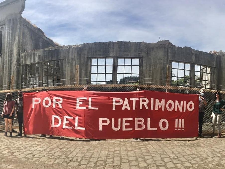 Demolición de FIAP. Extraída de Consejo comunal para el Patrimonio - Tomé
