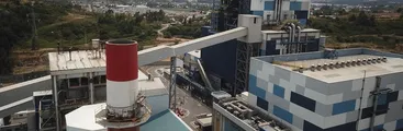 Gobierno pretende posponer cierre de termoeléctrica en Coronel pese a proceso de descarbonización e impactos socioambientales