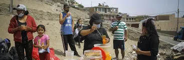 Lima: Estudio revela que pobreza, desigualdad y hacinamiento están relacionadas fuertemente con mayores infecciones por SARS-CoV-2