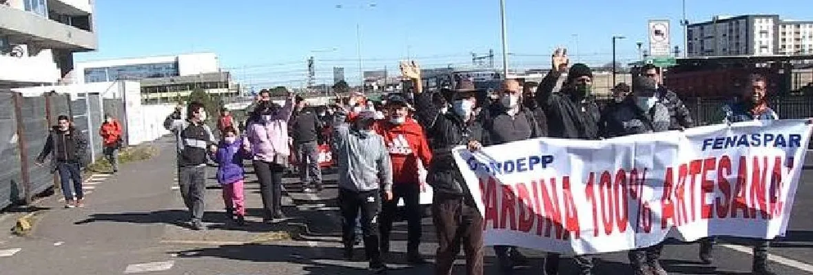 Protestas y cortes de ruta marcaron tercera jornada de movilización de pescadores artesanales