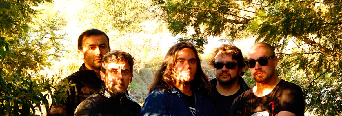 Luego de dos décadas, Contradicción retoma los escenarios con potente concierto en Teatro Biobío