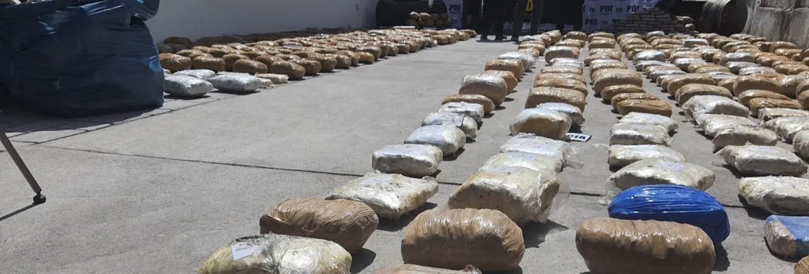 Presentan oficio a Interior para conocer si existió red de protección a hijo de general Nash de Carabineros imputado por narcotráfico