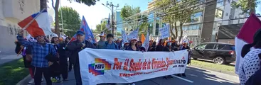 Pobladores/as de la FENAPO marchan y emplazan a autoridades exigiendo respuestas para sus proyectos de vivienda